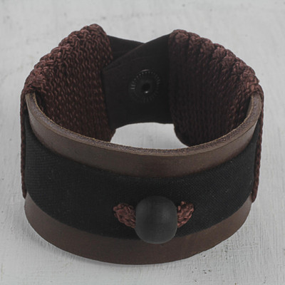 Mens leather wristband bracelet, Singular
