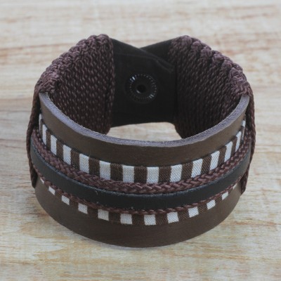 Mens leather wristband bracelet, Power Stance