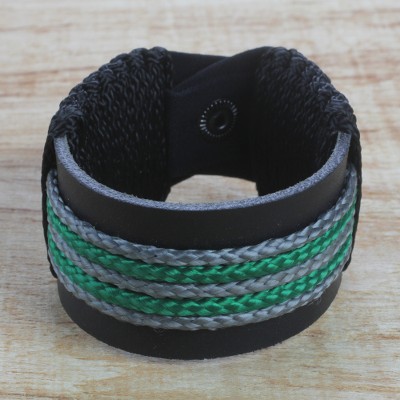 Mens leather wristband bracelet, Wuram Hene
