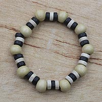 Wood beaded stretch bracelet, 'Fellowship' - Black and Cream Wood Bead and Disc Stretch Bracelet