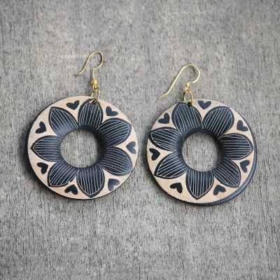 Wood dangle earrings, Queenly Flowers