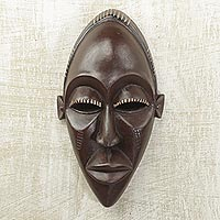 Congolese wood mask Congo Court Adviser Ghana