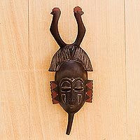 Ivoirian wood mask,