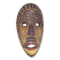 Wood mask Take Heart Ghana