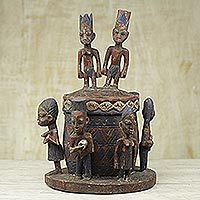 Wood centerpiece,