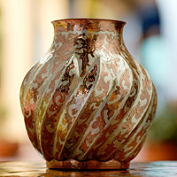 Copper and silver vase Stellar Guide Mexico