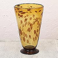 Art glass vase,