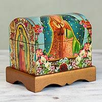 Decoupage box,