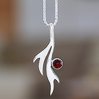 Garnet pendant necklace, 'Free Spirit'