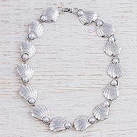 Cultured pearl link necklace,