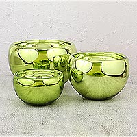 Blown glass bowls Chrome Lime set of 3 Mexico