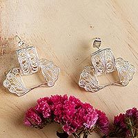 Sterling silver filigree drop earrings,