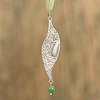 Agate filigree pendant necklace,