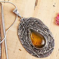 Amber pendant necklace,