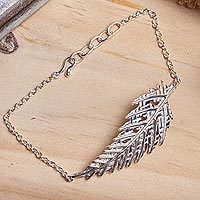Sterling silver pendant bracelet,