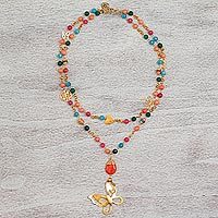 Gold plated carnelian and quartz pendant necklace,