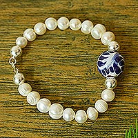 Cultured pearl and ceramic beaded bracelet, 'Enticing'