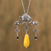 Agate pendant necklace,