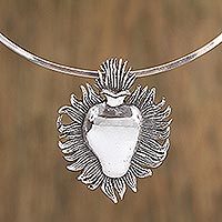 Sterling silver pendant collar necklace,