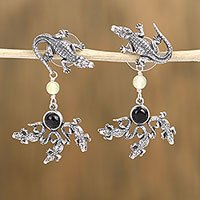 Amber and agate dangle earrings,