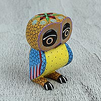 Wood alebrije figurine, 'Dream Owl' - Mexican Hand Decorated Copal Wood Owl Alebrije Sculpture