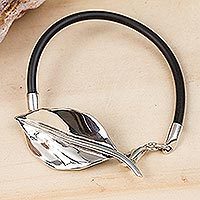 Sterling silver pendant bracelet,
