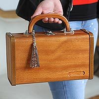 Wood handle handbag,