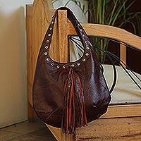 Leather shoulder bag, 'Relaxed Chic in Brown' - Handcrafted Brown Leather Hobo-Style Boho Chic Shoulder Bag