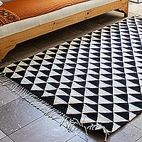 Zapotec wool area rug, 'Mountains of Teotitlan' - Hand Woven Black and Ecru Wool Area Rug