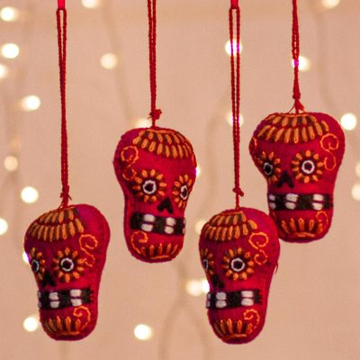 Felt ornaments, 'Grinning Skulls in Red' (set of 4) - Handmade Felt Skull Ornaments (Set of 4)