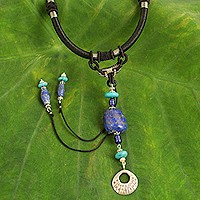 Lapis lazuli pendant necklace,
