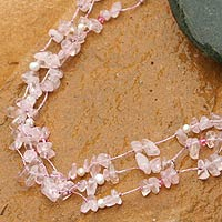 Pearl and rose quartz strand necklace Natural Spectacular Thailand