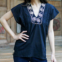 Cotton blouse Ebony Melody Thailand