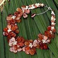 Pearl and agate flower necklace,