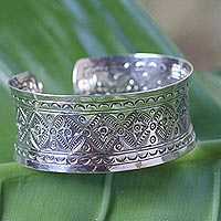 Sterling silver cuff bracelet Bougainvillea Thailand