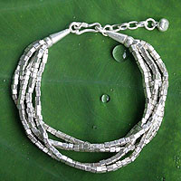 Silver torsade bracelet,