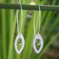 Peridot floral earrings,