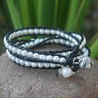 Cultured pearl and leather wristband bracelet,