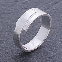 Men's sterling silver ring, 'Solemn Monarch' - Men's Modern Sterling Silver Ring from Thailand