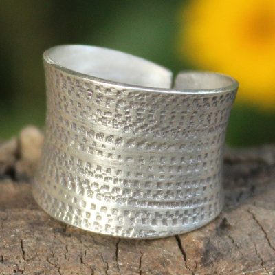 Handcrafted Hill Tribe Sterling Silver Band Ring