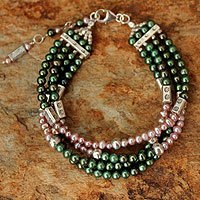 Cultured pearl beaded bracelet,
