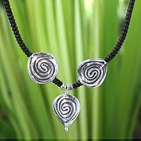 Silver choker,