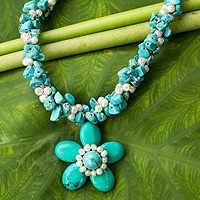 Cultured pearl flower necklace Flourishing Star Thailand