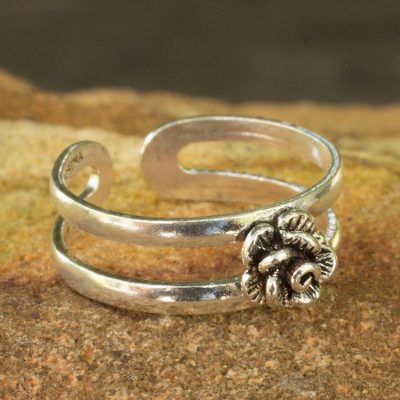 Sterling silver toe ring, 'Romantic Rose' - Toe Ring in Sterling Silver Thai Artisan Jewelry