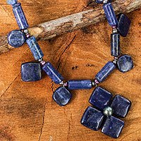 Lapis lazuli and cultured pearl pendant necklace,