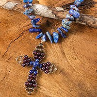 Lapis and garnet pendant necklace,