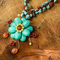 Aventurine and carnelian choker,