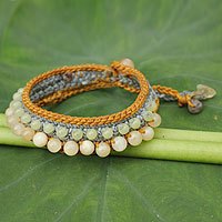 Agate beaded bracelet,