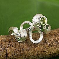 Blue topaz and peridot band ring,
