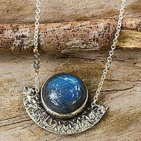 Gold accent labradorite pendant necklace,